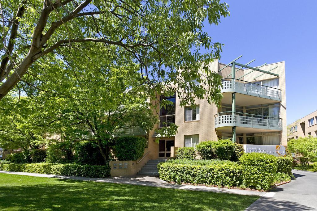 Kingston Terrace Serviced Apartments Канберра Экстерьер фото