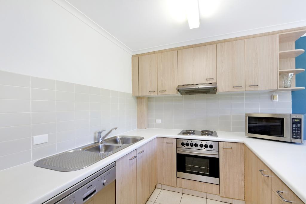 Kingston Terrace Serviced Apartments Канберра Экстерьер фото